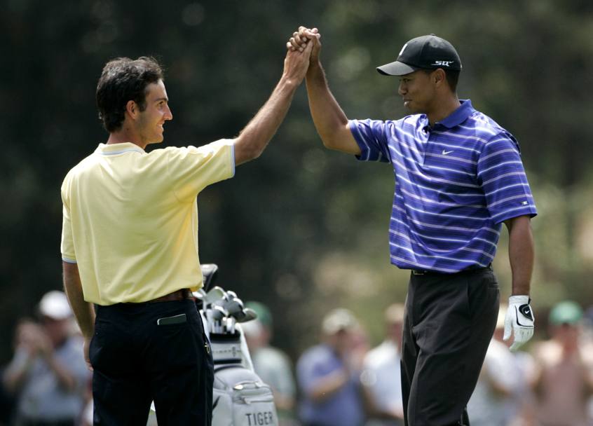 Edizione del 2006, Tiger Woods si congratula con Molinari (Ap)